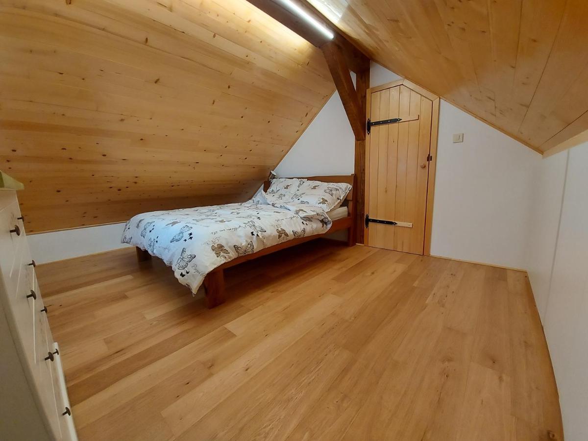 Oldhouse Knezovo Villa Sromlje Eksteriør bilde