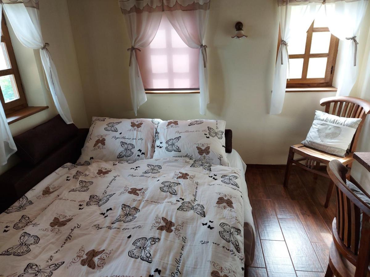 Oldhouse Knezovo Villa Sromlje Eksteriør bilde